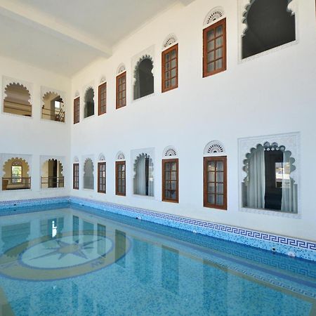 Hôtel Aaram Mahal By Pachar Group à Udaipur Extérieur photo