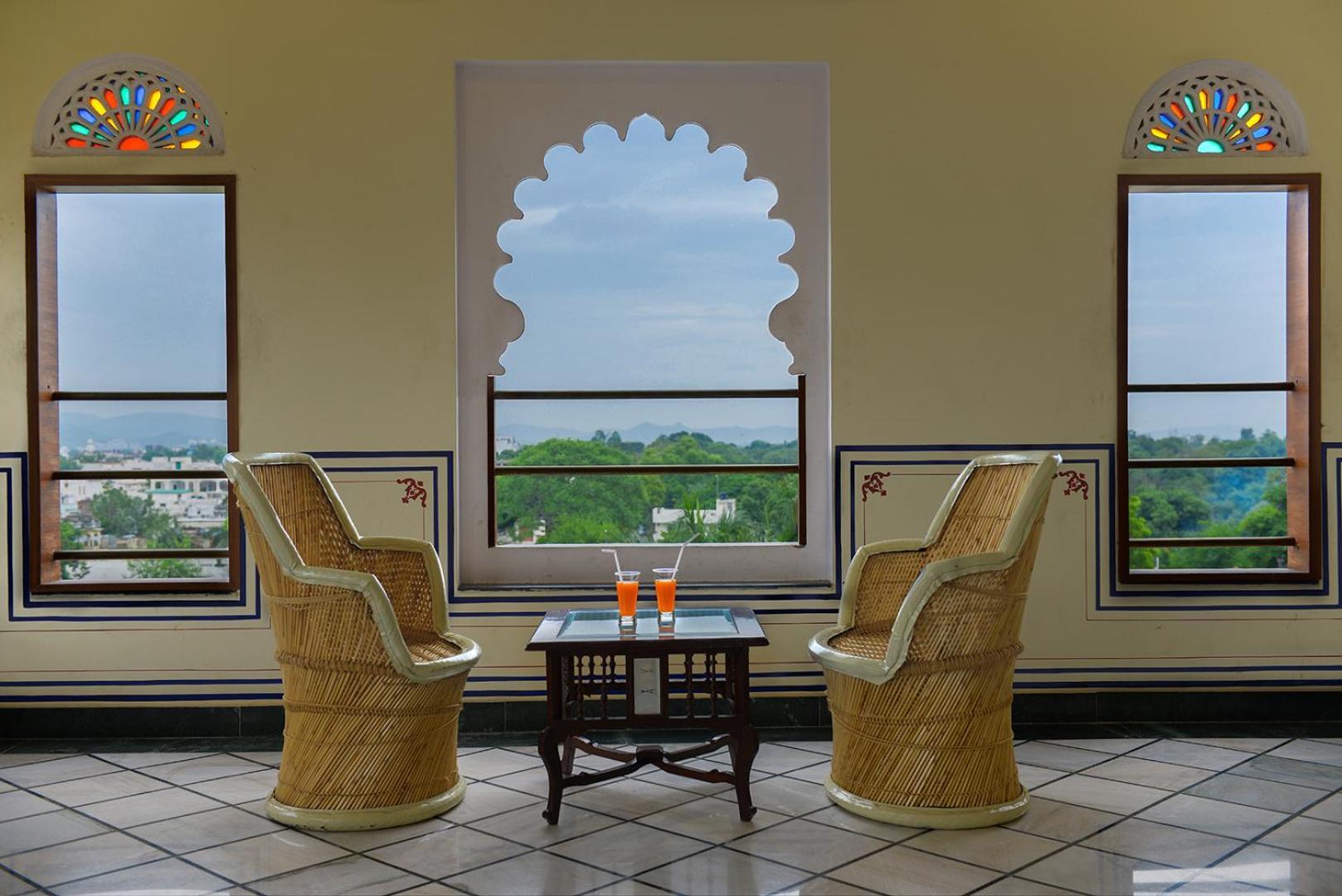 Hôtel Aaram Mahal By Pachar Group à Udaipur Extérieur photo